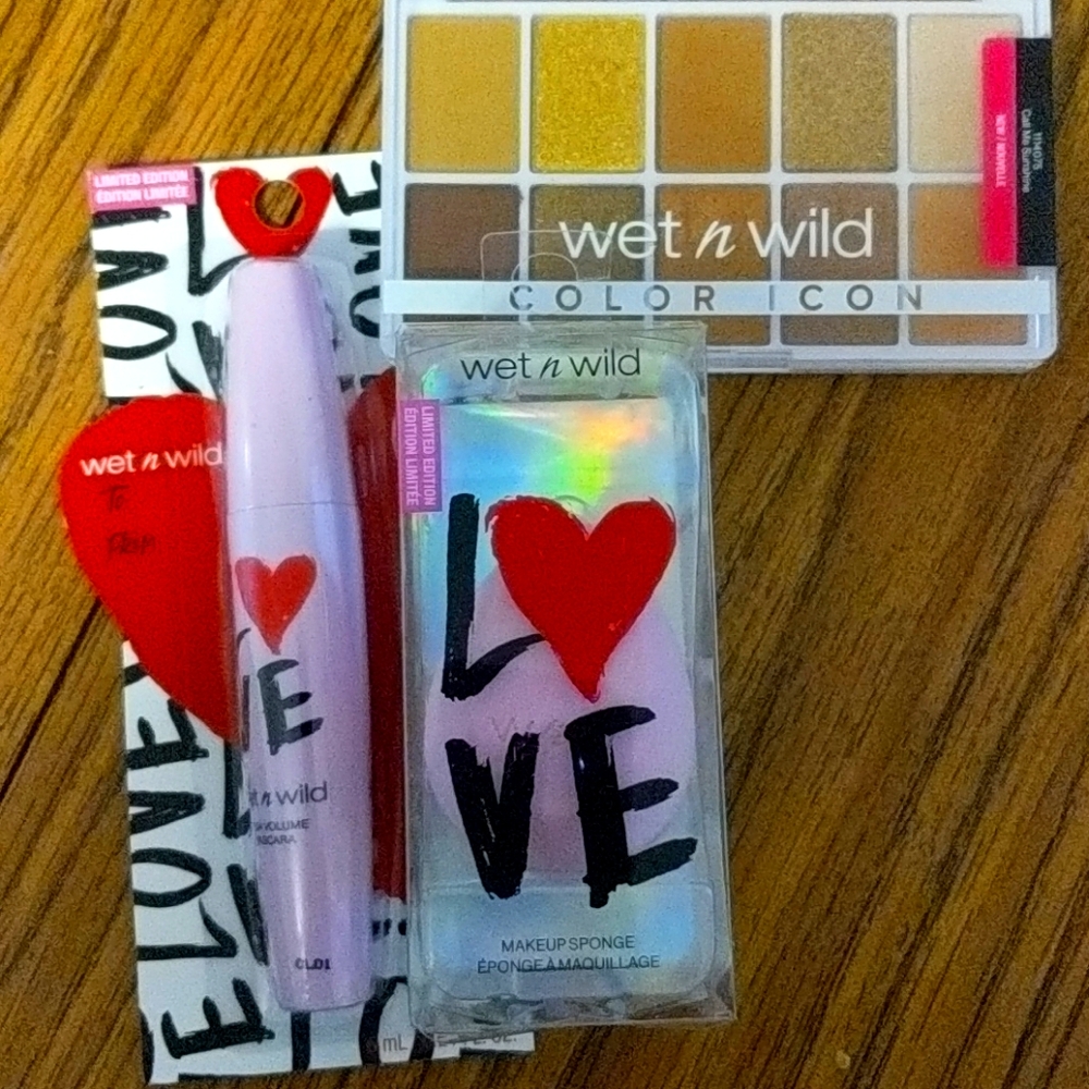 Wet n Wild bundle